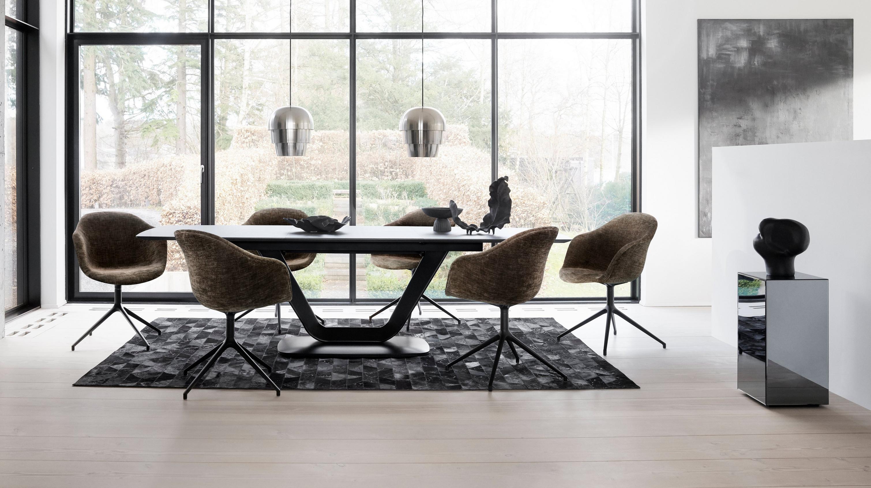 The Alicante dining table: 3 design highlights | BoConcept